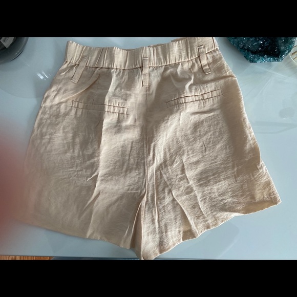 𝗦𝗢𝗟𝗗. - Picture 3 of 4